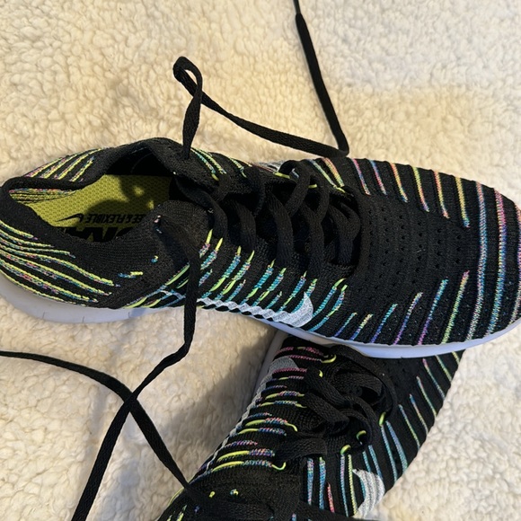 Nike Free Fly Knit Sneakers Rainbow Black Size 8 - Picture 2 of 7